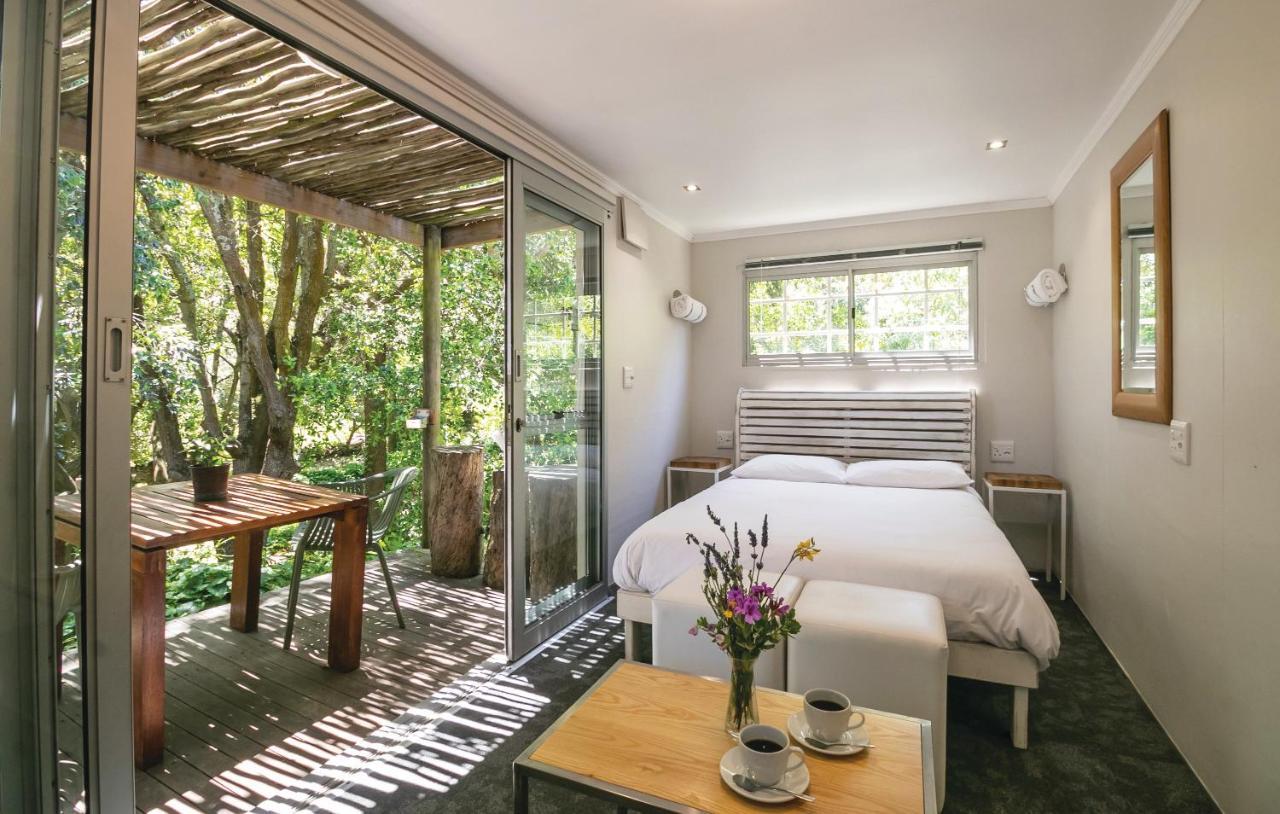 Camps Bay Forest Pods Bed and Breakfast Kaapstad Buitenkant foto